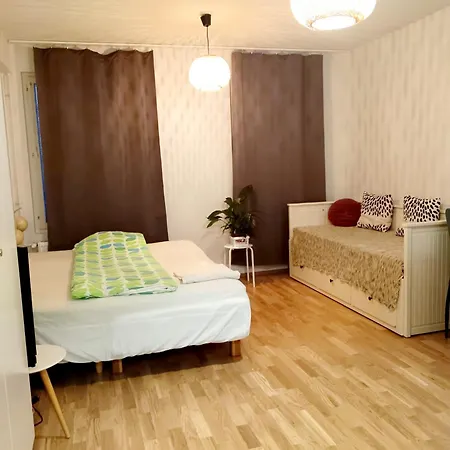 Aurora Kivistoe - Ruby 6min To Helsinki Airport 20 Min To Helsinki Center Huoneisto Vantaa