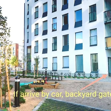 Διαμέρισμα Aurora Kivistoe - Ruby 6min To Helsinki Airport 20 Min To Helsinki Center Βάνταα